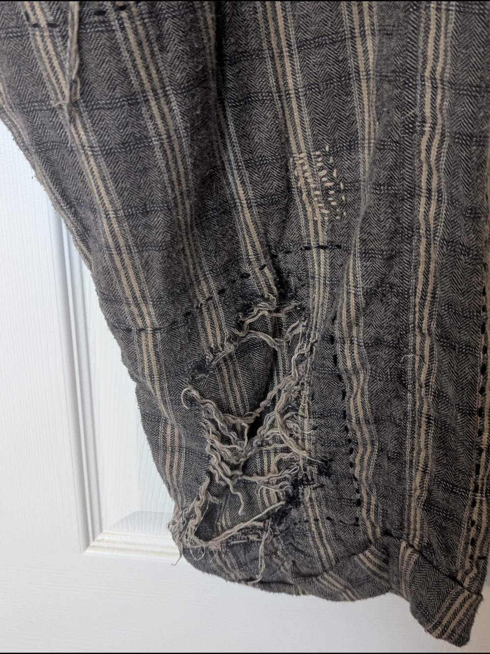 Magnolia Pearl Striped Pants - Picture 5 of 7
